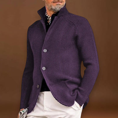 Nagyó - Klasszikus Gombos Kötött Kardigán