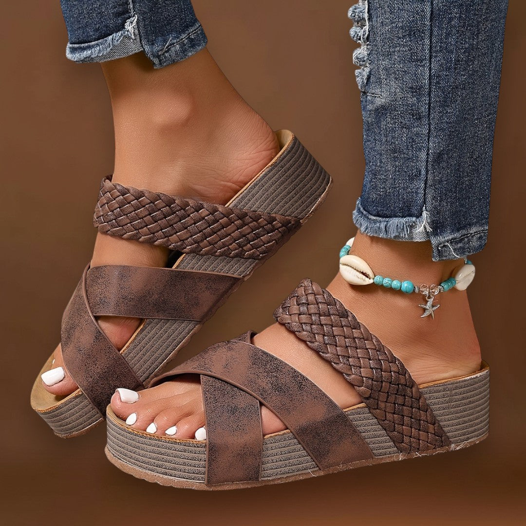 Iringella - Vintage Ortopéd Szandálok