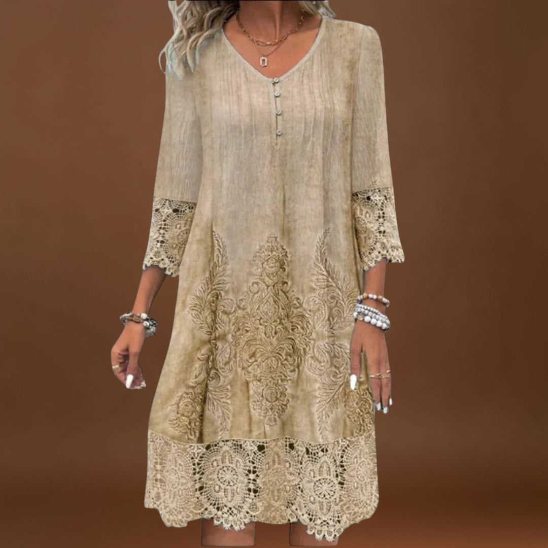 Hajnalka - Elegáns Hímzett Ruha