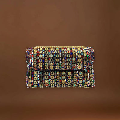 Bertina - Elegáns válltáska lánccal és színes gyémántokkal