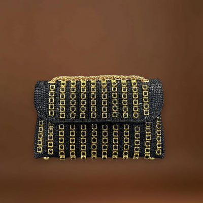 Bertina - Elegáns válltáska lánccal és színes gyémántokkal