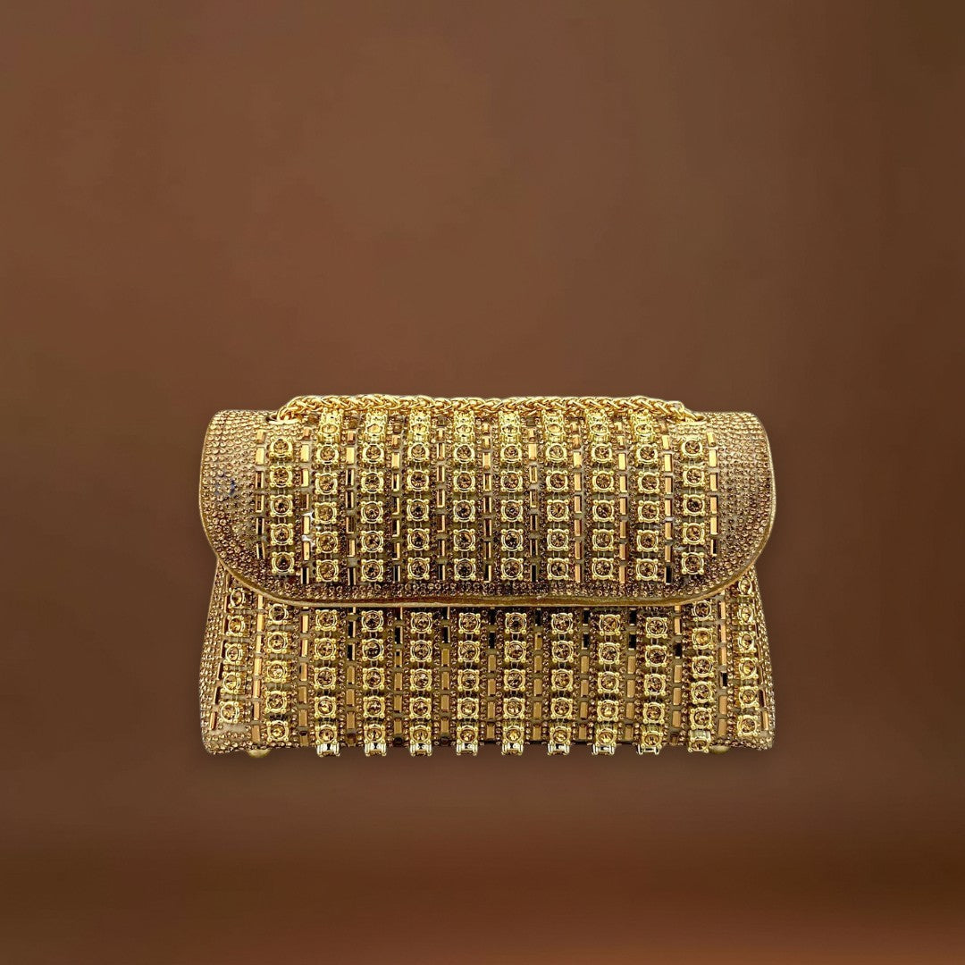 Bertina - Elegáns válltáska lánccal és színes gyémántokkal