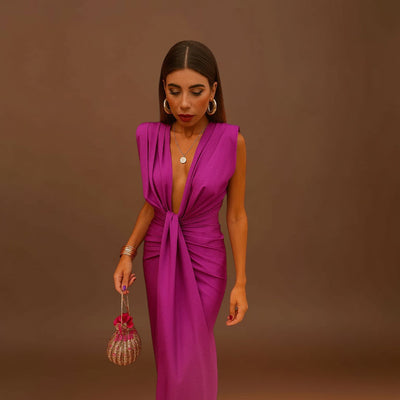 Julianna  - Mély dekoltázsú ruha