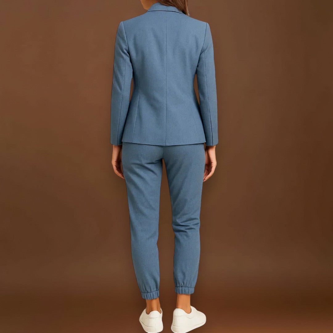 Nara - Elegáns Öltöny Kabáttal és Nadrággal