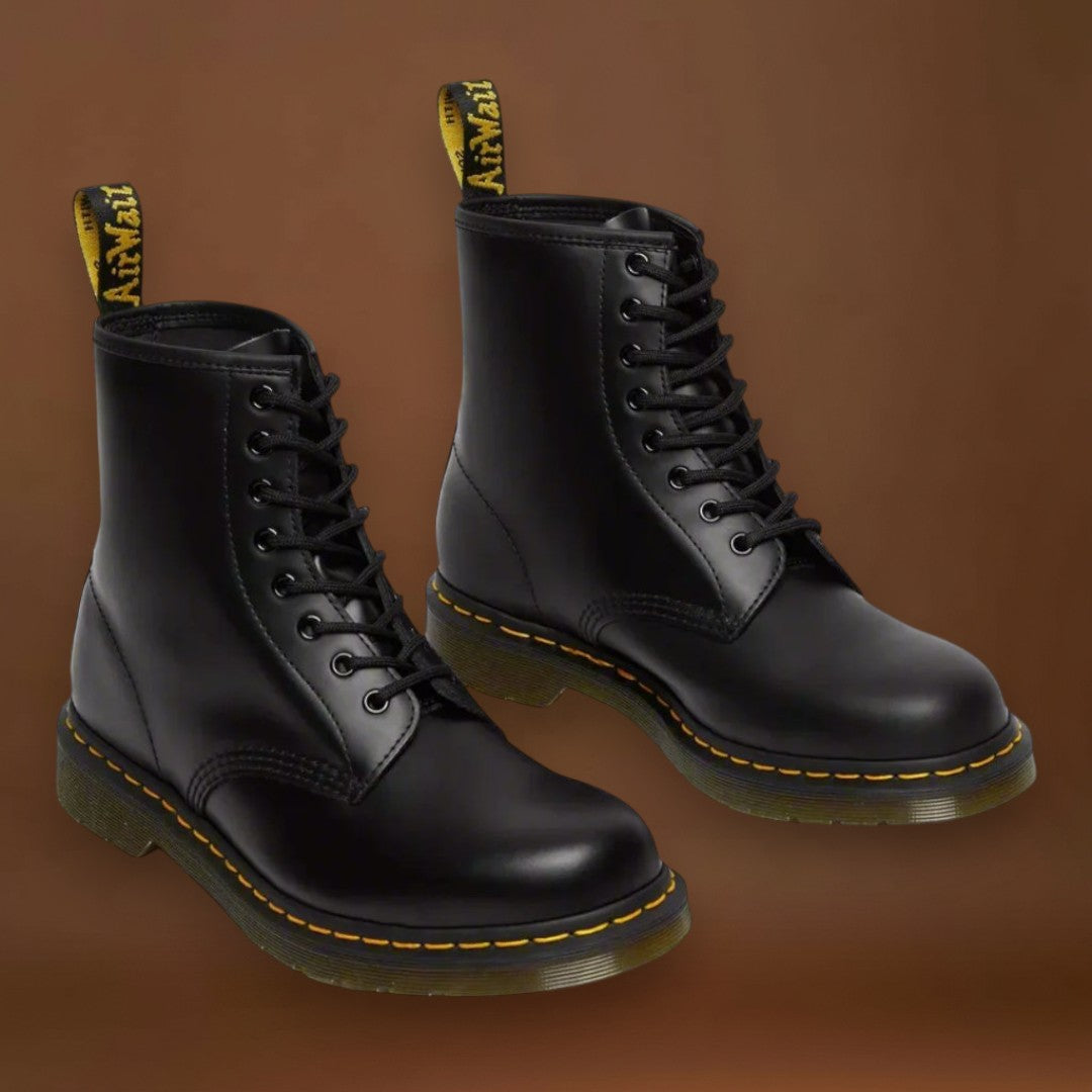 Gyelván - Elegáns és klasszikus cipők fűzőkkel