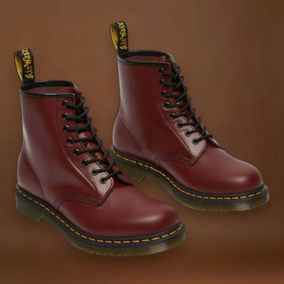 Gyelván - Elegáns és klasszikus cipők fűzőkkel