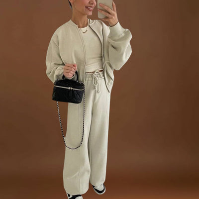 Dorka - Kényelmes Pulóver és Nadrág