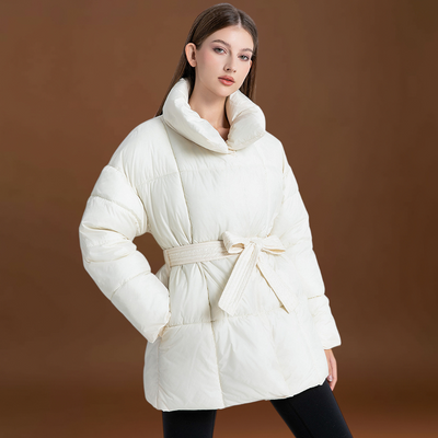 Indira - Övvel ellátott steppelt kabát