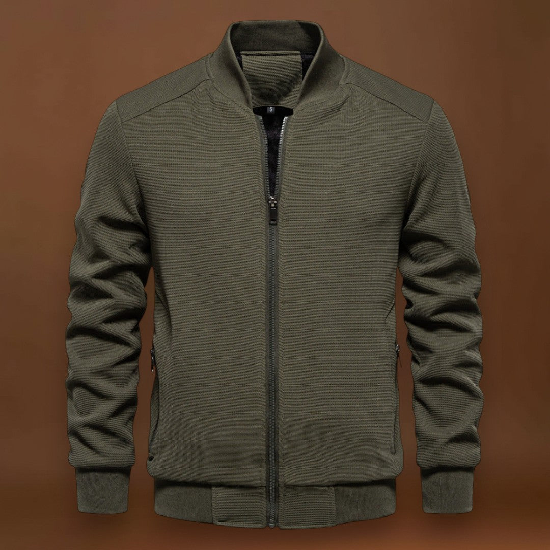 Halász - Hőszigetelő keverék és állítható kapucni a kényelmes hőmérsékletért