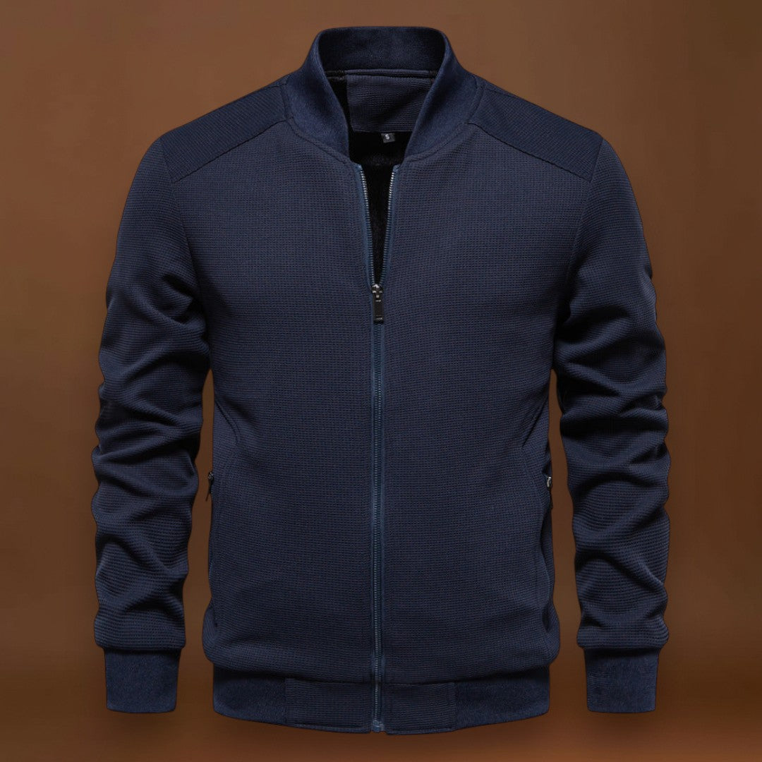 Halász - Hőszigetelő keverék és állítható kapucni a kényelmes hőmérsékletért