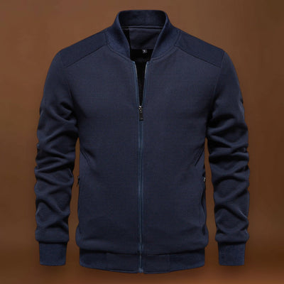 Halász - Hőszigetelő keverék és állítható kapucni a kényelmes hőmérsékletért