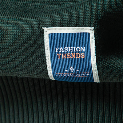 Szilveszter - Kényelmes Lélegző Pulóver