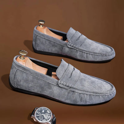 Bőrkő - Slip On forma fűzős részlettel és biztonságos állítással