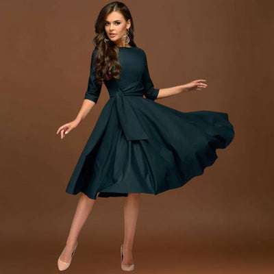 Dori - Elegáns Midi Ruha Kötött Derékkal