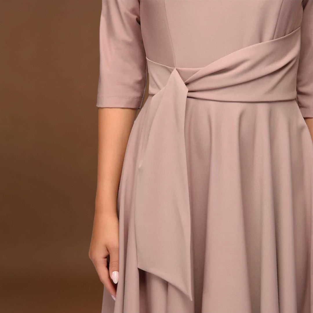 Dori - Elegáns Midi Ruha Kötött Derékkal