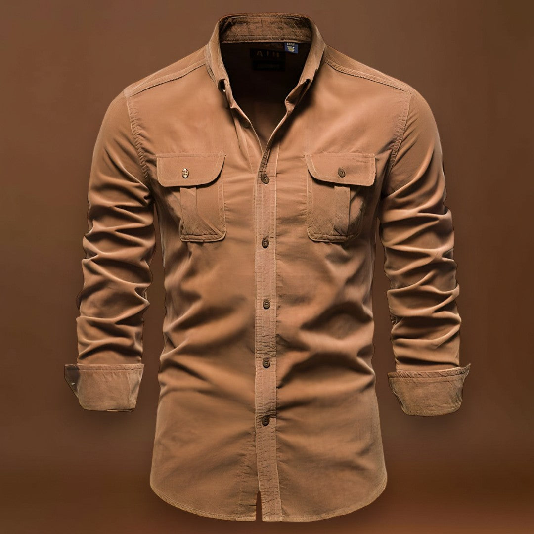 Damás - Poliészter keverék, klasszikus gallérral és légies, puha tapintással