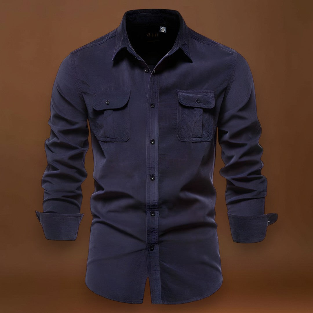 Damás - Poliészter keverék, klasszikus gallérral és légies, puha tapintással