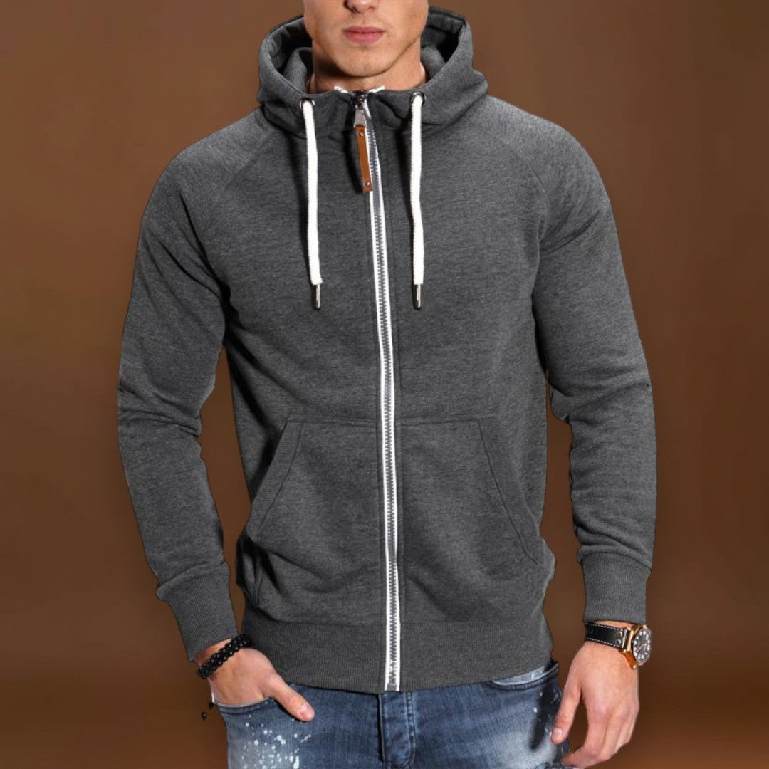 Zsigmond - Ragaszkodó kapucni és könnyű rétegek