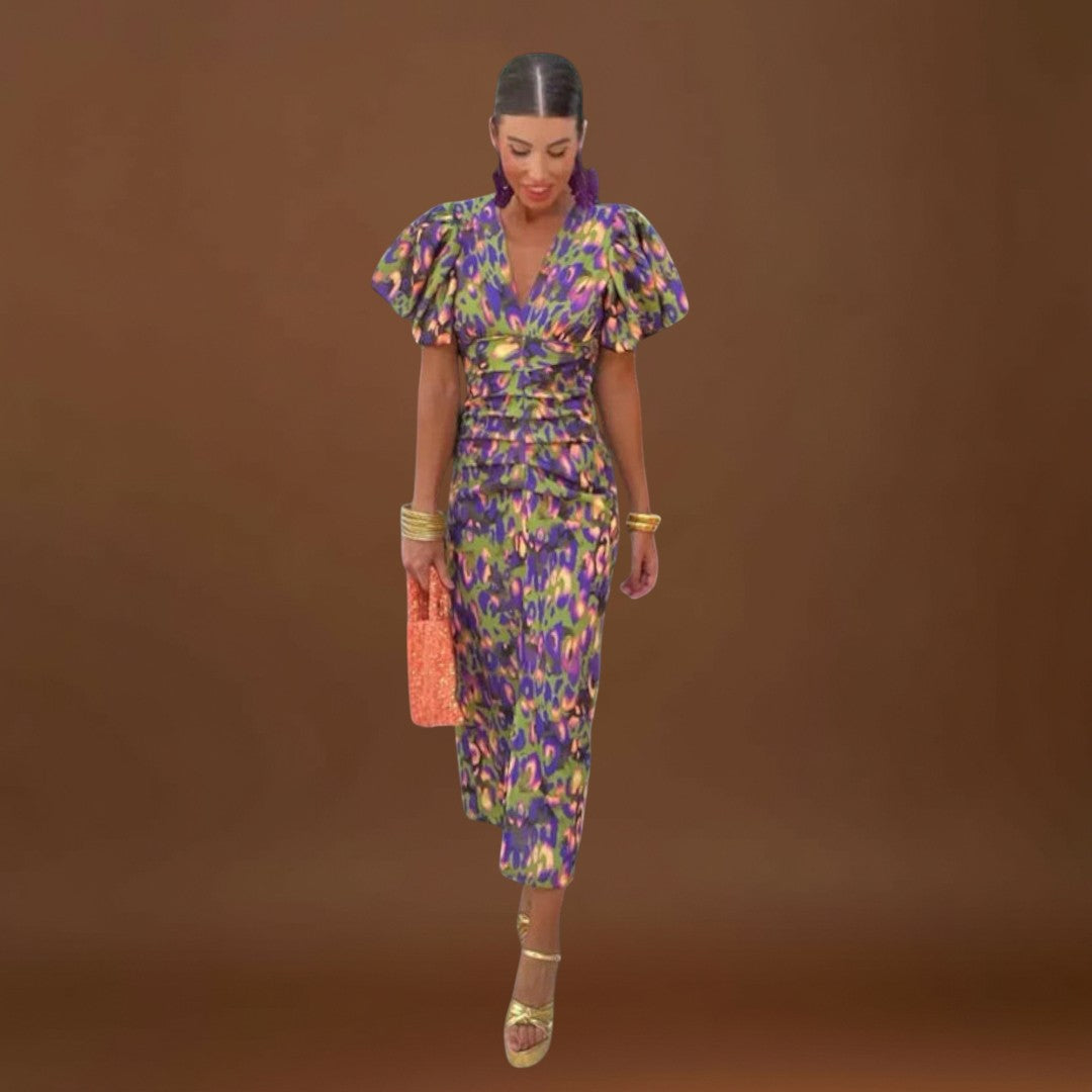 Kincső - Elegáns V-nyakú ruha