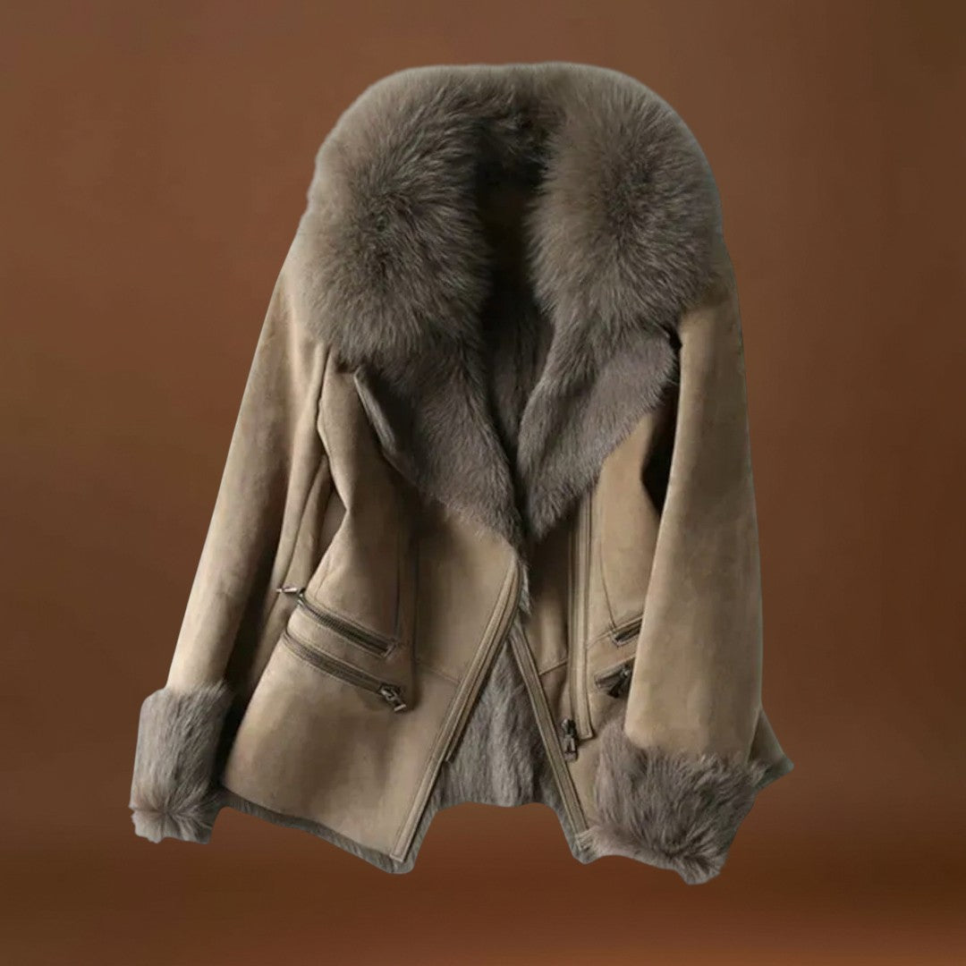 Kincső - Luxusbáránybőr Kabát