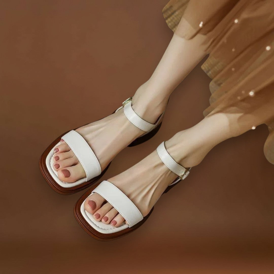 Ajszel - Elegáns Ortopéd Szandálok