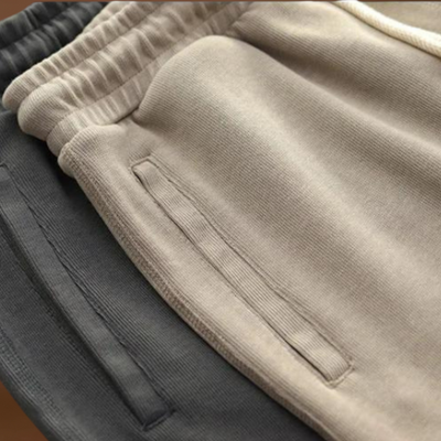 Csongor – Nehéz Fleece Keverék és Tartós Mosott Felület