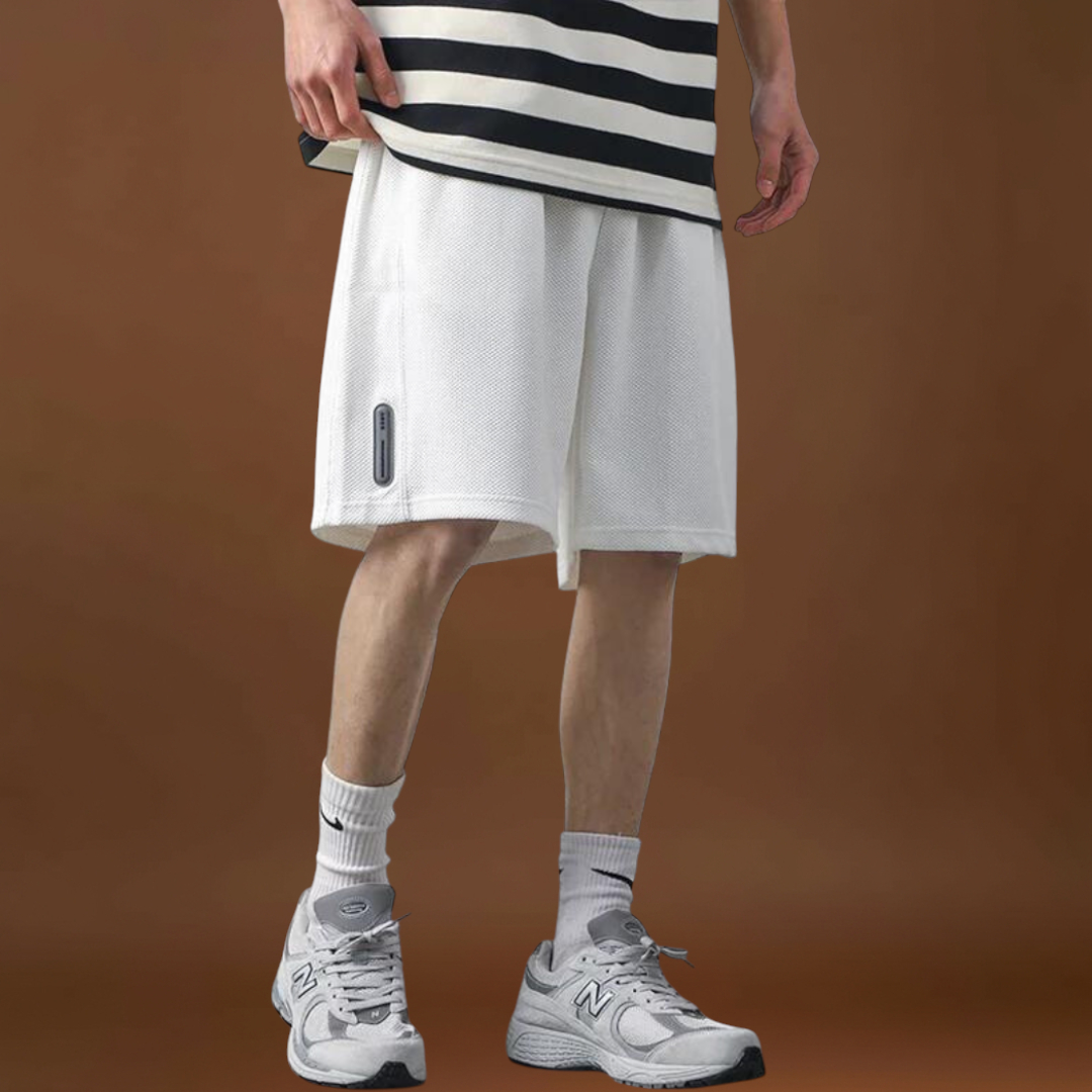 Rövidnadrág - Poliészter keverék, térd fölötti szabás és könnyű mozgás