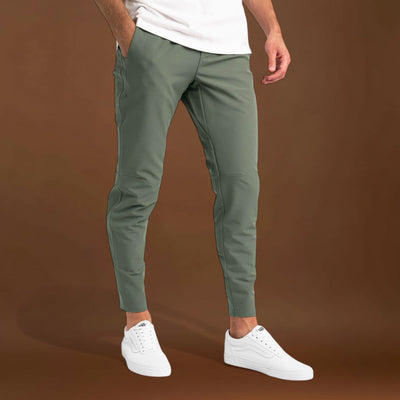 Bán – Rugalmas Kevert Anyag Slim Szabással és Rugalmas Formával