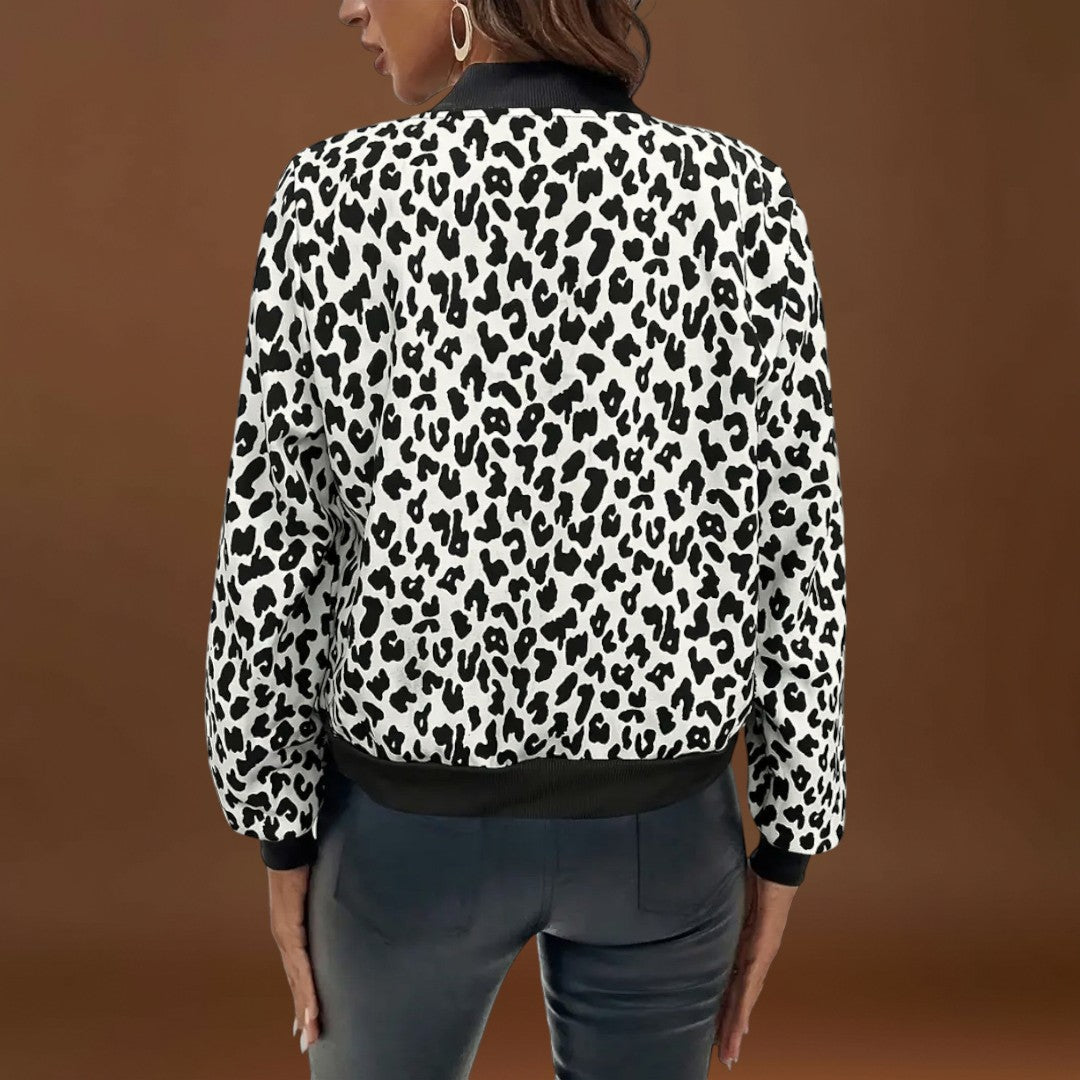 Lorina - Elegáns Leopárd Mintás Kabát