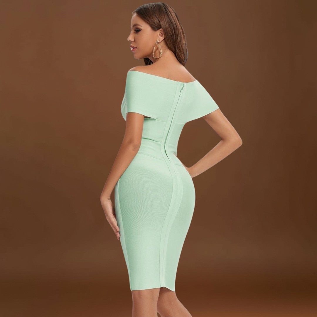 Fanni - Elegáns Ruha V Nyakkivágással