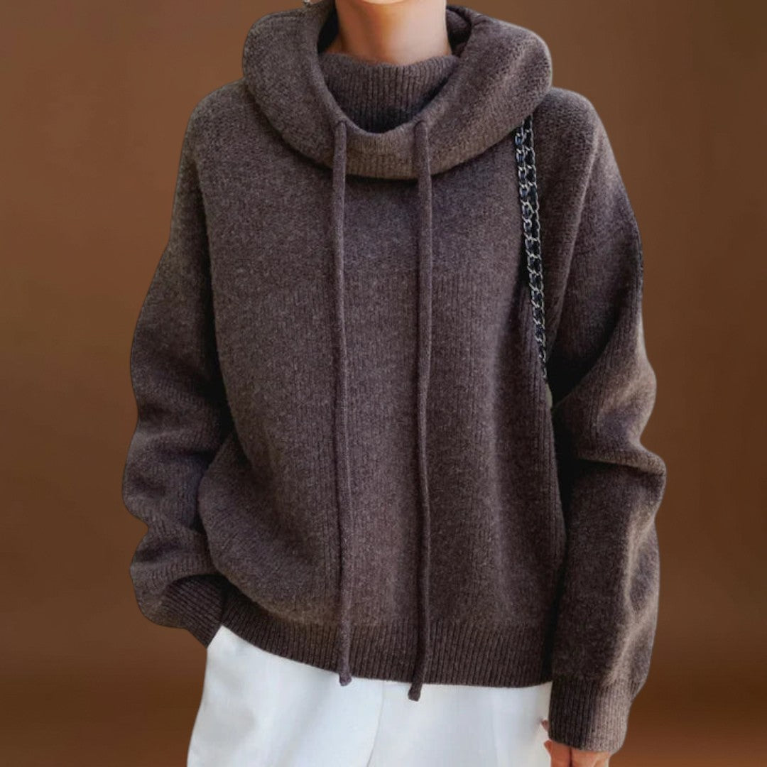 Dzsenifer  - Kényelmes Kapucnis Pulóver