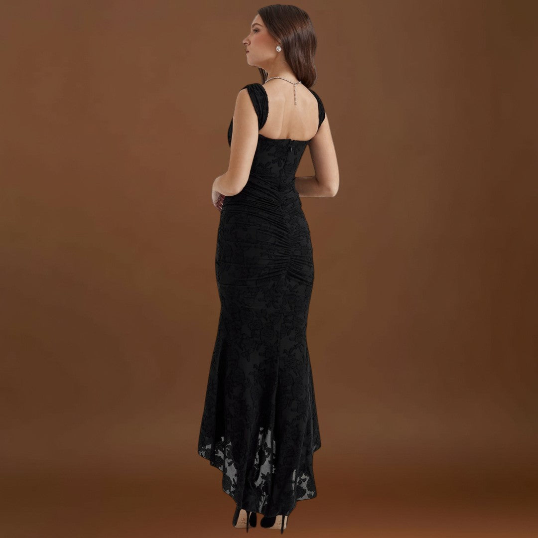 Blanka - Romantikus Silhuettás Ruha