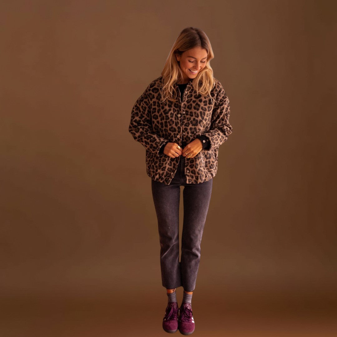 Lucilla - Modern kabát leopárdmintával