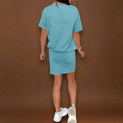 Olívia - Elegáns Feszes Ruha