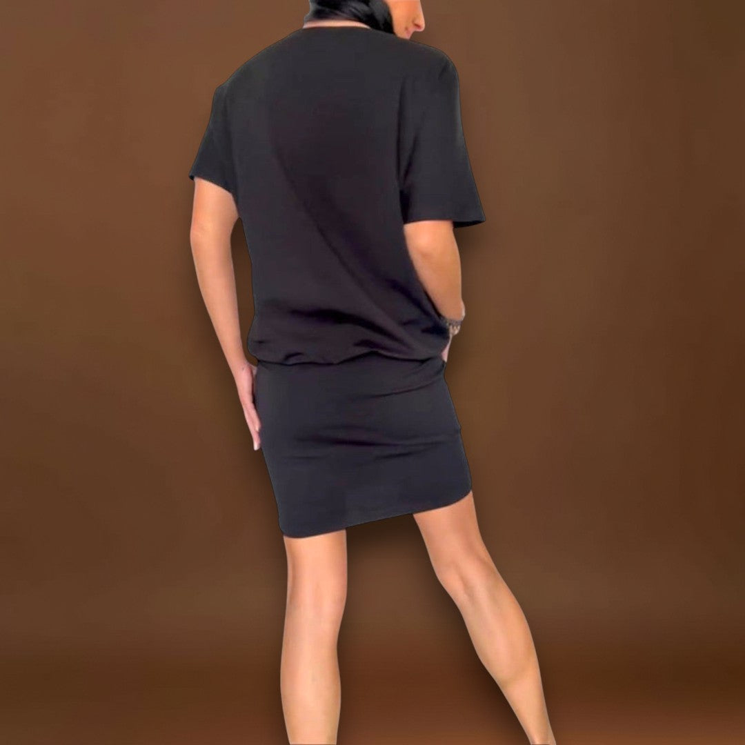 Olívia - Elegáns Feszes Ruha