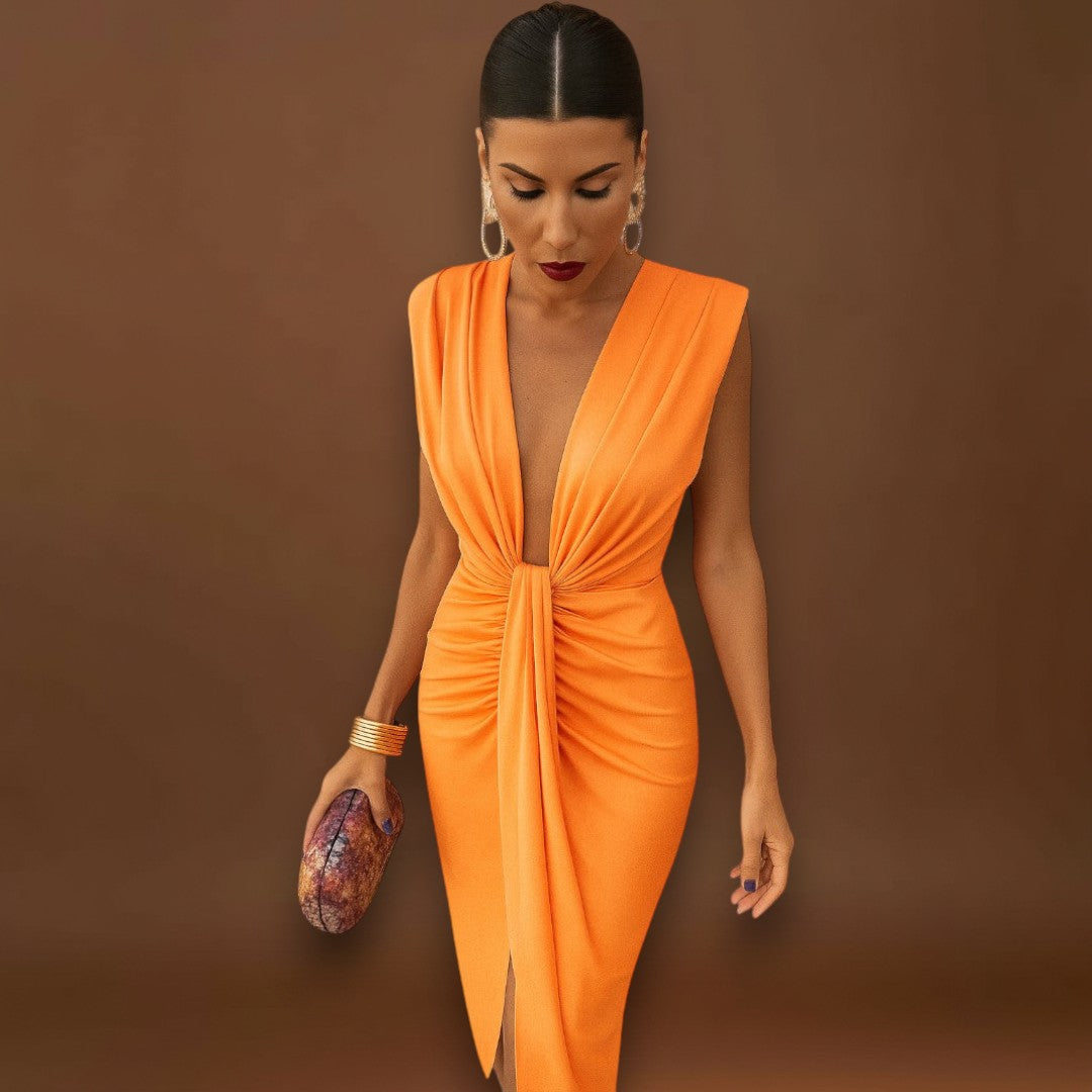 Julianna  - Mély dekoltázsú ruha