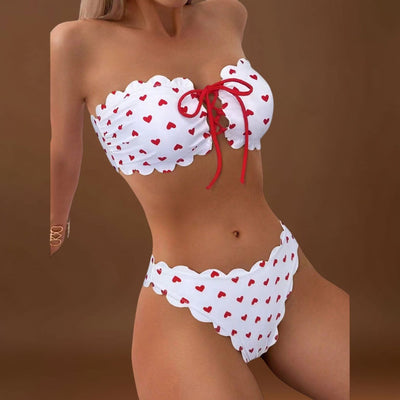 Julia - Bikiniszeretet édes